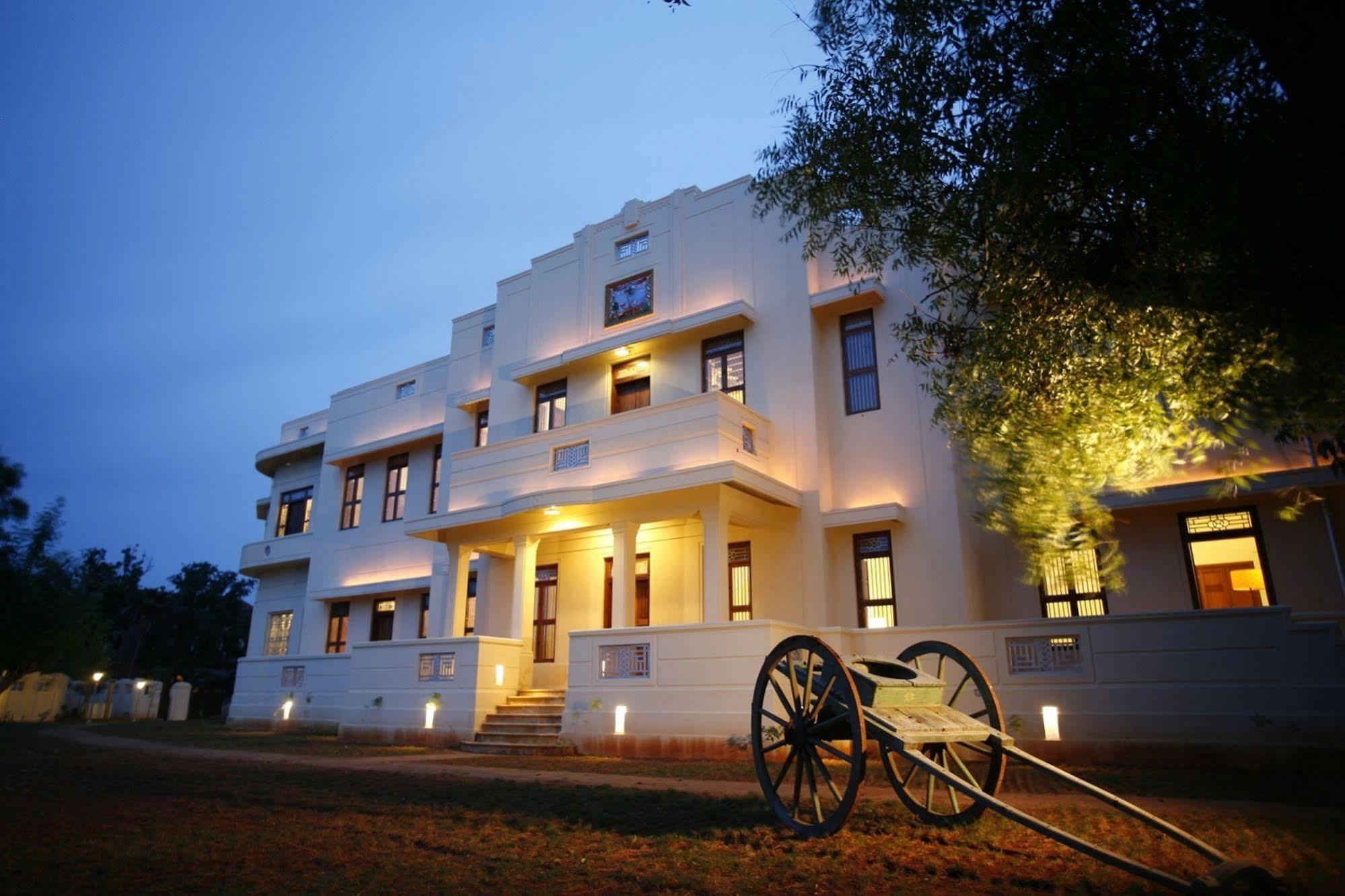 Visalam Chettinad Palace - A Cgh Earth Experience Kanadukattan Exterior photo