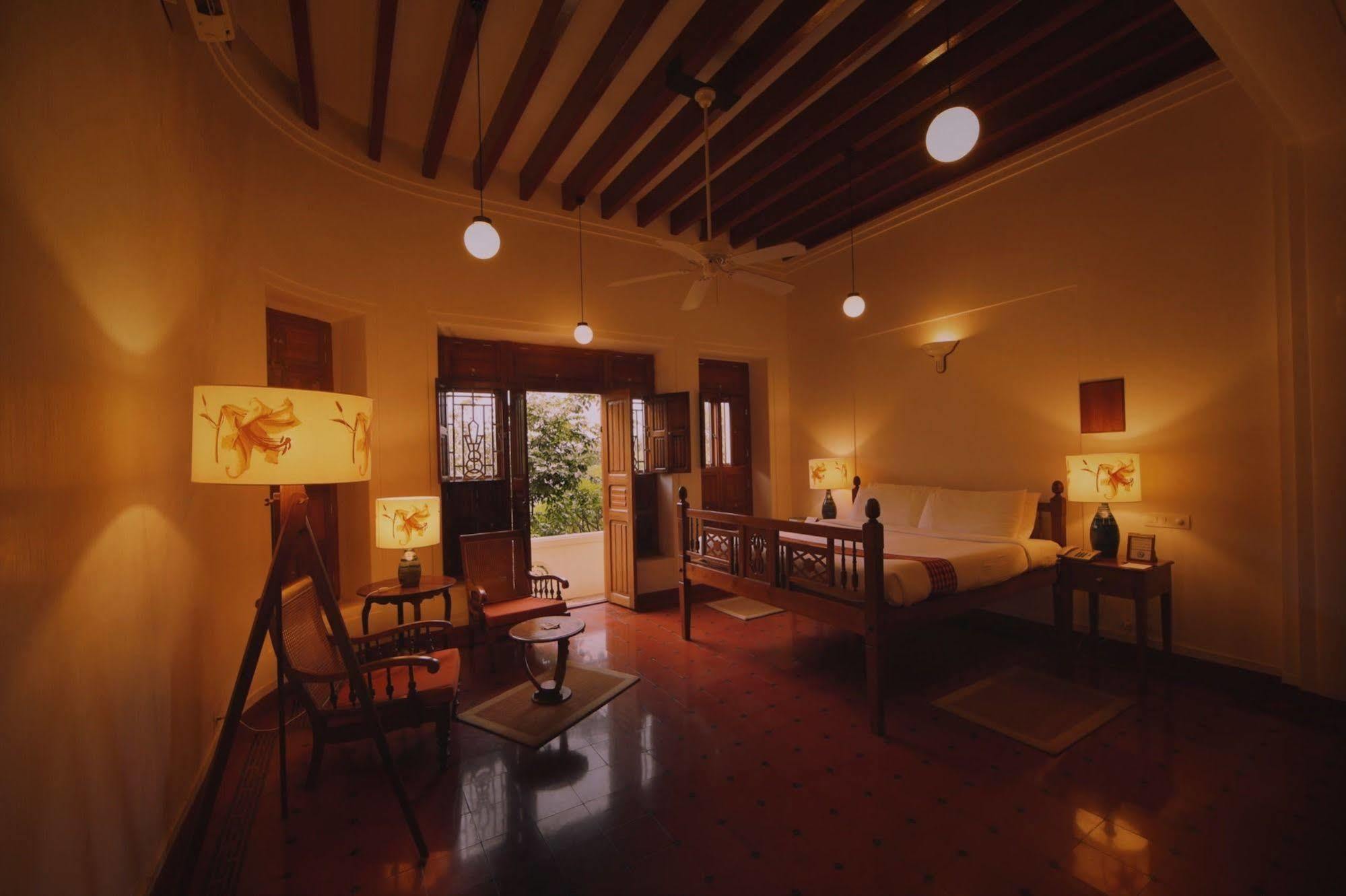 Visalam Chettinad Palace - A Cgh Earth Experience Kanadukattan Exterior photo