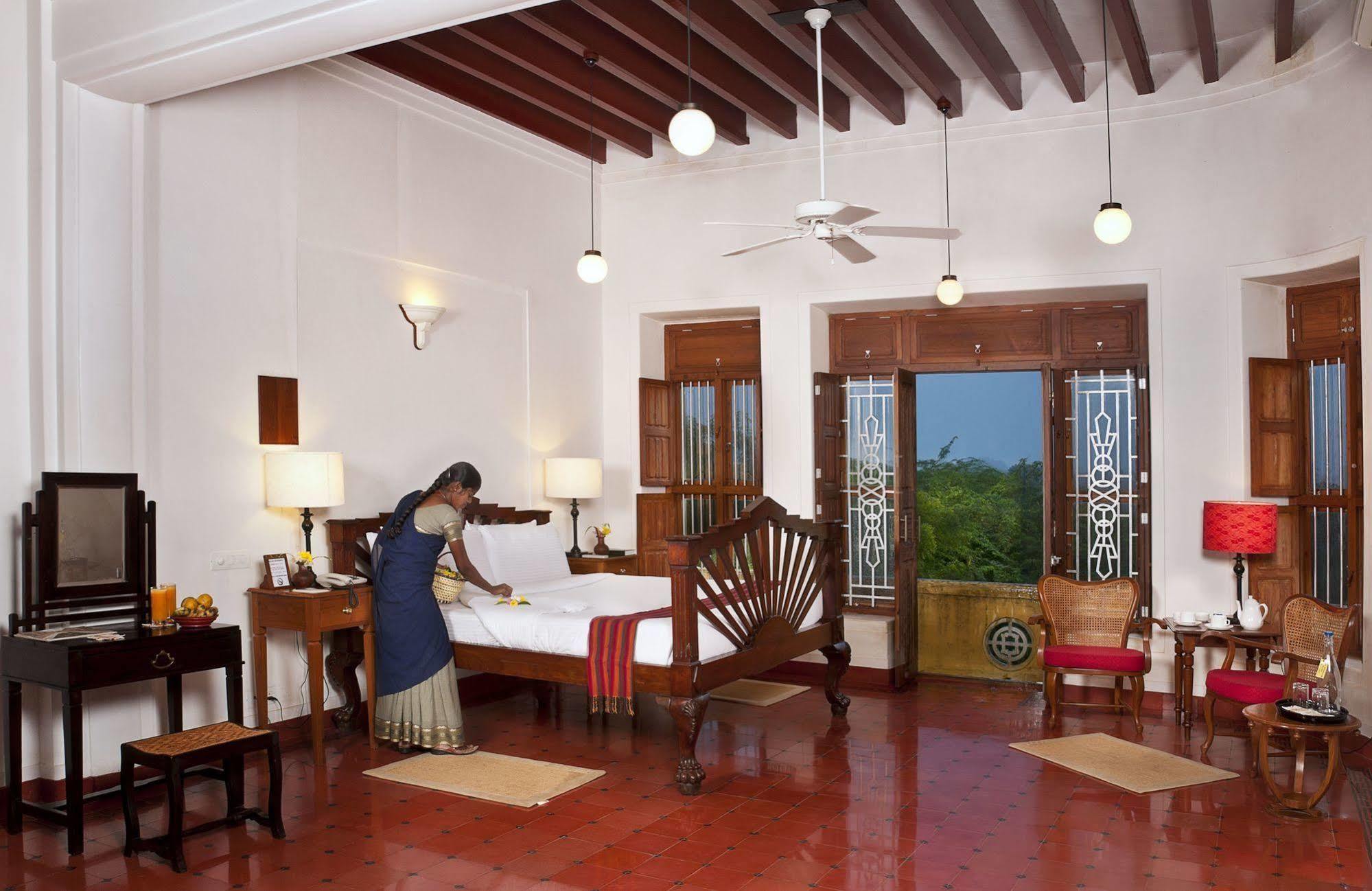 Visalam Chettinad Palace - A Cgh Earth Experience Kanadukattan Exterior photo